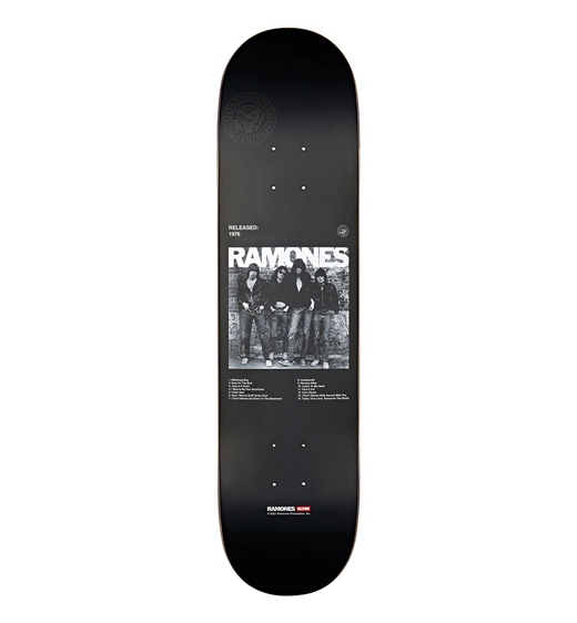 Globe G2 Ramones Deck 7.75"